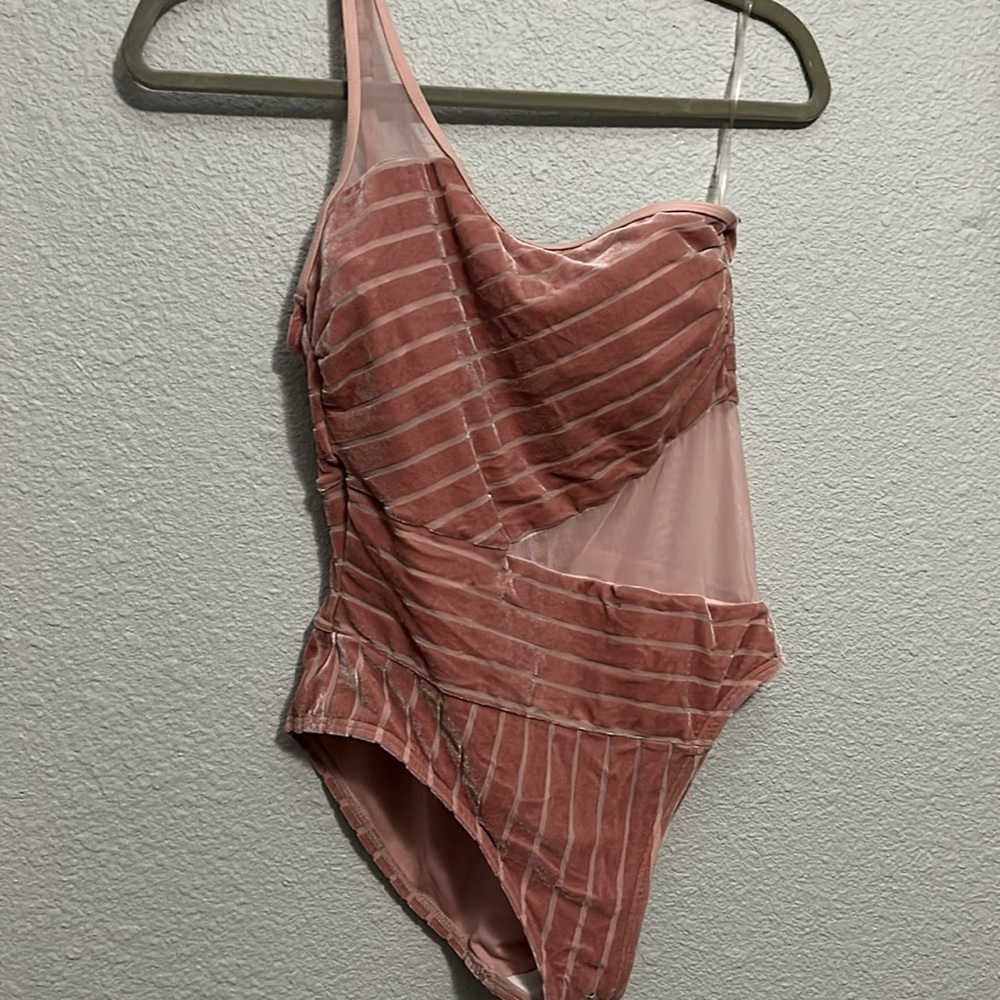 Kenneth Cole New York  Velvet one piece pink swimsuit
